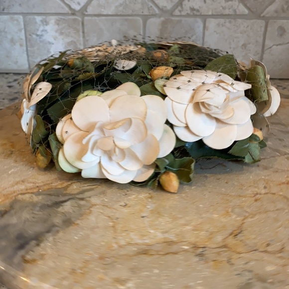 VINTAGE 50’s 60’s Fancy LADIES GARDENIA HAT main image 4